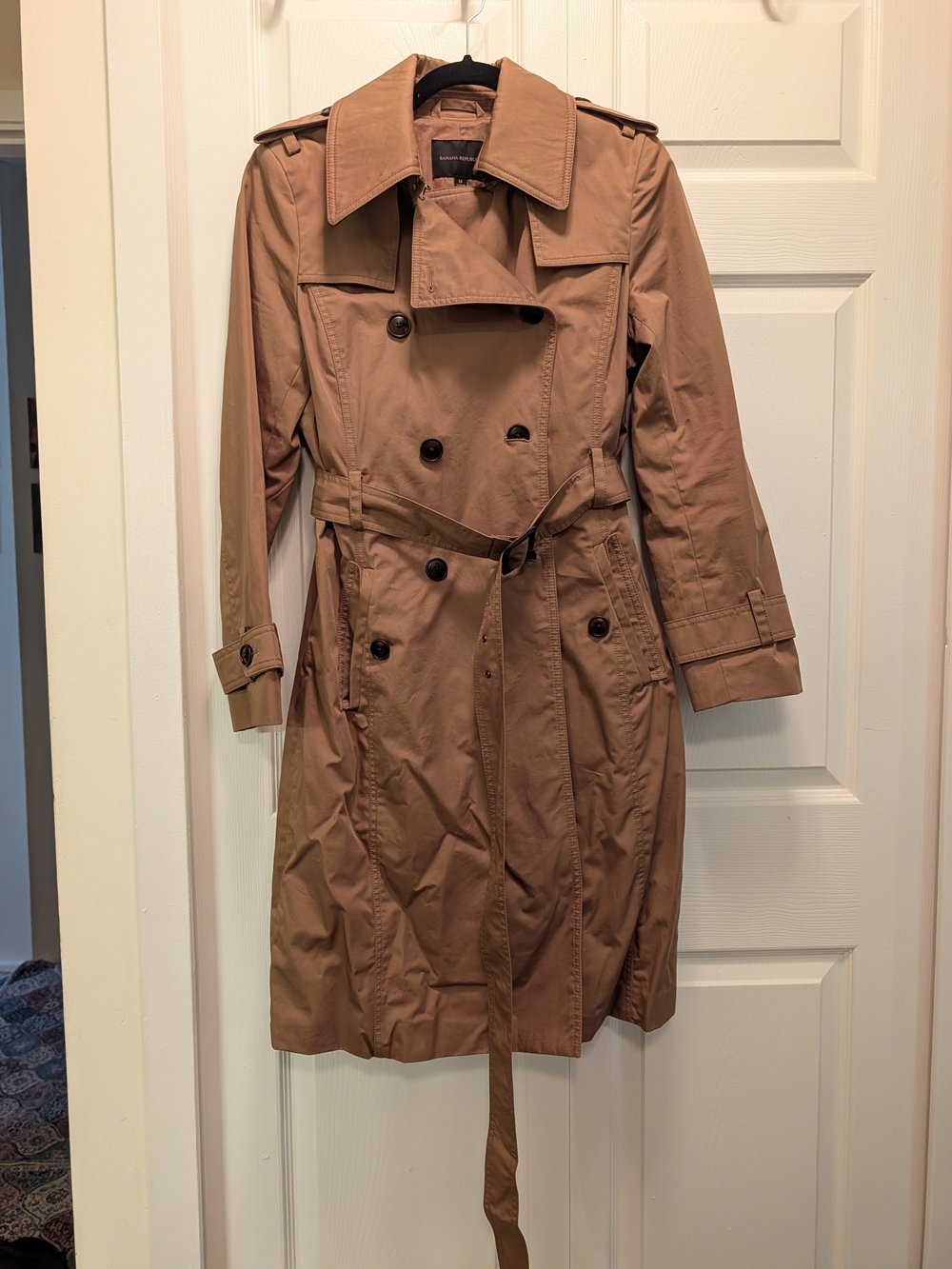 Banana Republic - NWOT - Women's Tan Trench Coat